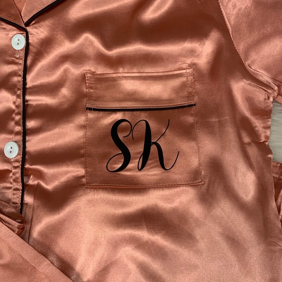 Korean Style Silk Pajamas - Picture 4 of 6